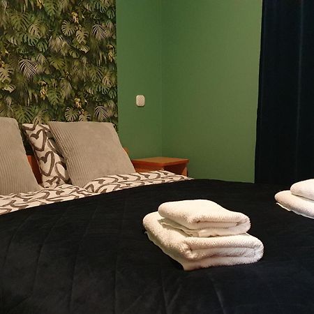 Appartement Hillside Garden Apartman à Zalakaros Extérieur photo